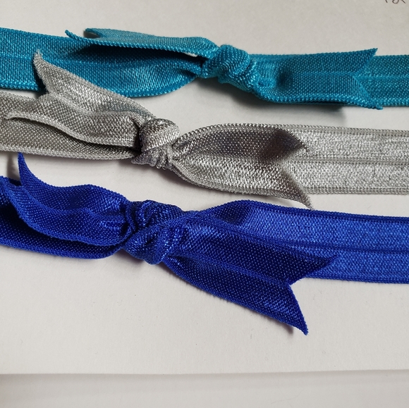 3/$20 blue Baby Girls bow headband hair accessories set of 3, Size 12 months - Picture 2 of 6